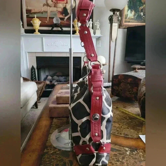 DOONEY & BOURKE GIRAFFE PRINT LEATHER - Picture 4 of 11